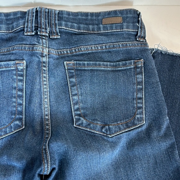 Kut from the Kloth low rise flare leg zip closure blue jeans size 4 - Picture 8 of 16